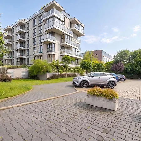 Cozy Near The Wisla River With Balcony By Renters Apartment Krakow